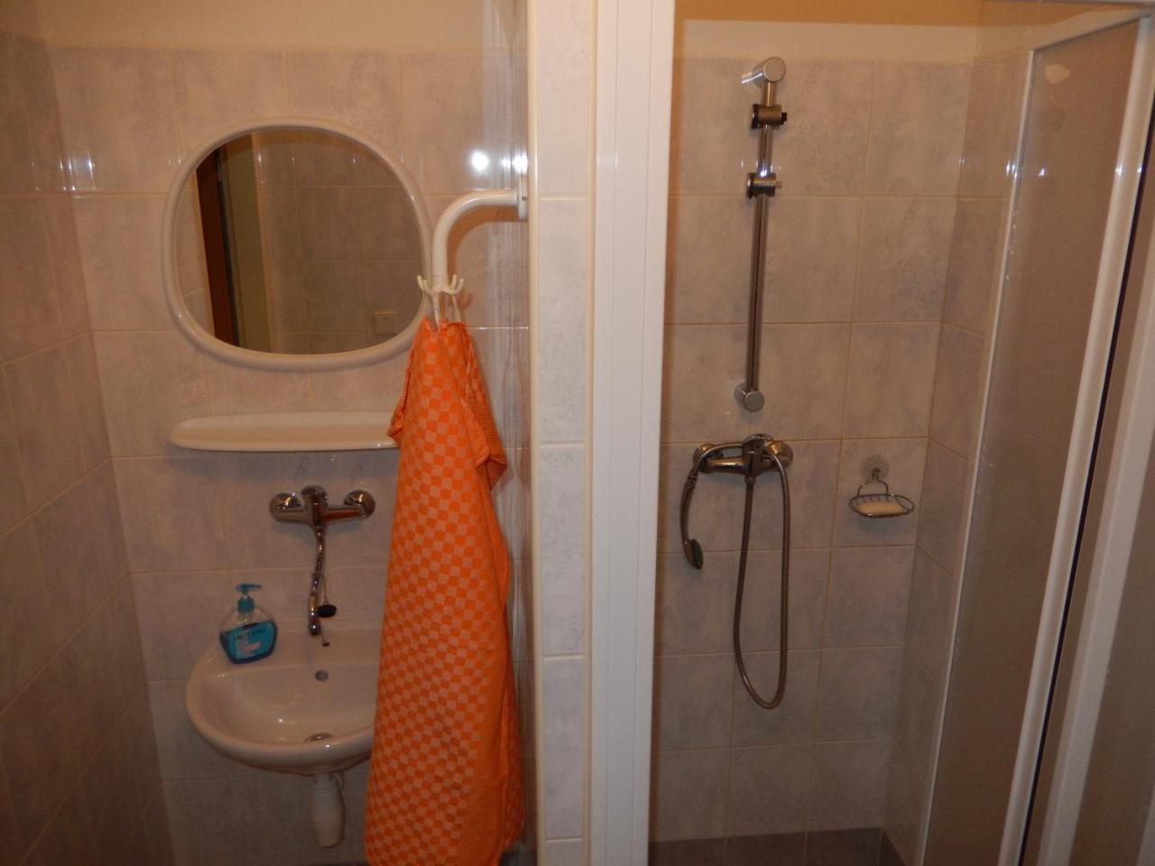 Hotel Penzion Manetin U Sv. Barbory Extérieur photo